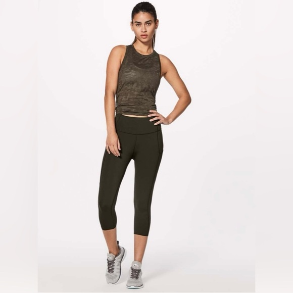 Lululemon sz 4 Fast & Free Crop II Nulux 19" Dark Olive High-Waisted Leggings - Picture 7 of 13